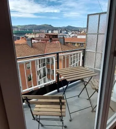 アパート Moderno Y Sofisticado Con Vistas A La Ciudad ビルバオ